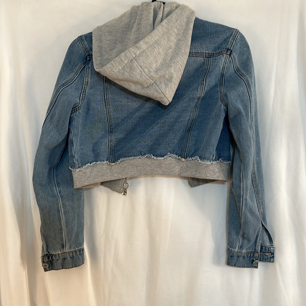 Cropped jean jacket - Picture 4 of 4